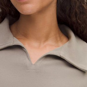Polo de Manga Larga Oversize de Punto Piqué Softstreme para Mujer, Premium, Suave, Casual, Corte Relajado, Opción Personalizada, Marca Privada - Product Image 4