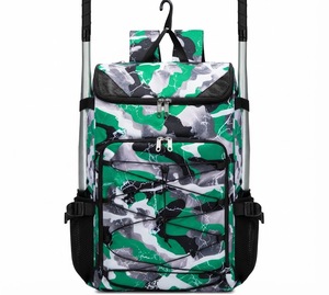 Mochila deportiva de nylon negro de 30-40L con bolsillos laterales y compartimento frontal - Product Image 5
