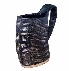 Jarra de cerveza de cuerno natural con acabado liso, taza para beber hecha a mano, jarra decorativa de cuerno de búfalo para bebidas. - Product Image 1