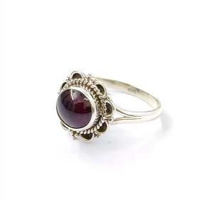 Wholesale JAIPUR <b>SILVER</b> Jewelry Luxury <b>Garnet</b> Gemstone 925 Sterling <b>Silver</b> Floral Design <b>Ring</b> Manufacturer - Product Image 2