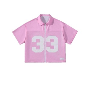 เสื้อเจอร์ซีย์ผู้ชายสีชมพู แขนยาว ทรงปกติ ไซส์ใหญ่ ผ้าฝ้าย 100% ระบายอากาศได้ดี ผ้าถัก สตรีทแวร์ แห้งเร็ว พิมพ์ลายหมายเลข 33 - Product Image 1