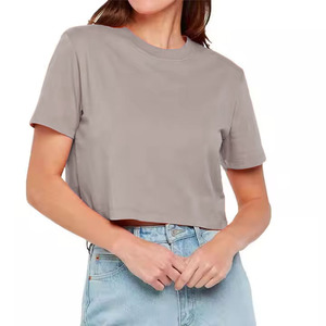 Vêtements de fitness ajustés pour femmes, à manches courtes, couleur unie, personnalisables, pour le travail et les activités intenses, col rond, en microfibre - Product Image 3