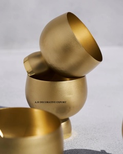 Moderno Juego de 4 Piezas de Tazón y Cuchara con Pedestal de Metal, Servidor de Helado Chapado en Oro, Regalo de Lujo para Bodas y Empresas, Decoración para Aperitivos - Product Image 6