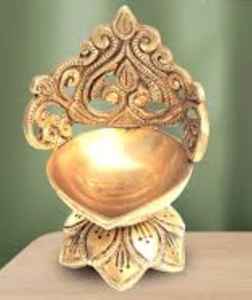 เตาเผาเครื่องหอมบาคูร์ตกแต่ง ทำด้วยมือจากโลหะ สำหรับเทศกาลอีดและรอมฎอน - Product Image 4