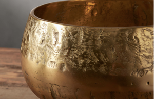 Vase à fleurs à col effilé pour le Ramadan, rustique et élégant, moderne et personnalisé, décor de table en aluminium moulé à la main pour mariages hôtels - Product Image 4