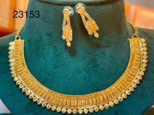 MOLL JEWELLERS Conjunto de Collar y Pendientes Florales de Aleación de Zinc con Baño de Oro de 24K, Microincrustaciones de Zirconia, Regalo de Boda para Mujer, Tercera Opción - Product Image 2