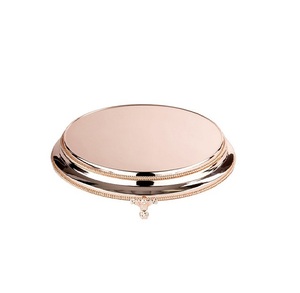 Support à gâteau en métal doré ou argenté, accessoires de décoration, support à gâteau en forme de feuille, support à gâteau en métal plaqué or de la plus haute qualité - Product Image 4