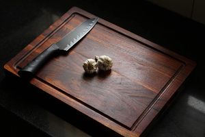 Tabla de Cortar de Madera Sostenible para Uso Diario con Superficie Lisa y Construcción Resistente y Duradera, Venta al por Mayor - Product Image 2