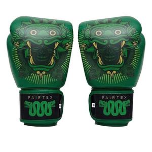 Guantes de Boxeo Fairtex Personalizados con Cierre de Gancho y Bucle, Guantes de Sparring de Muay Thai, Hechos a Medida para Boxeo Ligero - Product Image 4