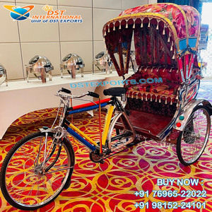 Decoración elegante para fotomatón estilo desi, rickshaw, estilo punjabi, entrada nupcial, tuk tuk, decoración para fotomatón Haldi con auto rickshaw USA - Product Image 3