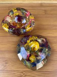 Caja de joyería de resina floral en forma de corazón, organizador de joyas único, caja de joyería artesanal, caja de almacenamiento de joyas hecha a mano, caja de resina epoxi - Product Image 3