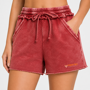 Shorts pour femmes 100% Coton, style vintage, délavés à l'acide, avec logo personnalisé, séchage rapide, respirants, élégants et confortables, vente en gros - Product Image 1