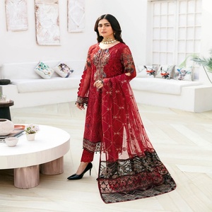 Shalwar Kameez de Seda Chifón de 3 Piezas, Marca Original Pakistaní Ramsha CHEVRON 8, con Bordado Intenso y Diseño Moderno para Mujer - Product Image 1