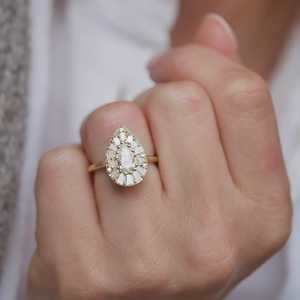 Bague de fiançailles Art Déco avec halo de diamants de laboratoire à taille mixte, or massif 14 carats, 2,86 carats, certifiée IGI, luxe sur mesure pour mariage - Product Image 6
