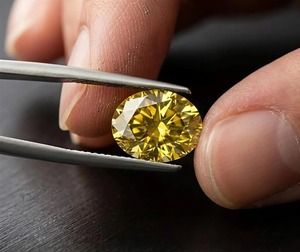 Diamant de laboratoire CVD ovale jaune SI1 certifié IGI de 1 carat, taille excellente, pour bijoux fins et bagues de fiançailles - Fournisseur en gros - Product Image 1