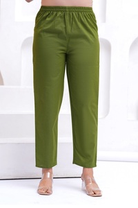 Conjunto de Kurta, Pantalón y Dupatta Bordado Verde Oliva para Mujer |   Traje Étnico de Algodón para Damas |   Ropa Festiva y Casual - Product Image 3