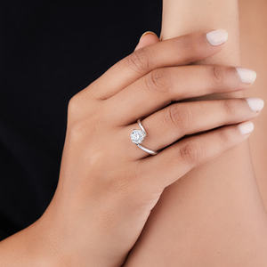 Anillo de compromiso solitario Moissanite 1,00 CTW redondo al por mayor disponible en plata 925 - Product Image 6