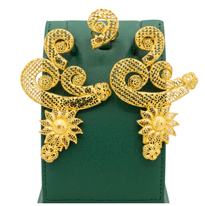 Naykk Creations – Ensemble de bijoux 3 pièces pour femme, fait main, plaqué or 24 carats, motif feuille en filigrane de cuivre et laiton, 0,3 m – Collier, boucles d'oreilles et bague - Product Image 2