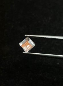 มูนสโตนสีรุ้งแอฟริกันธรรมชาติทรงเหลี่ยมเจียระไน - Product Image 2