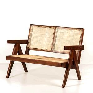 Sofá de Ratán de 4 Plazas para Exteriores, Estilo Pierre Jeanneret, con Patas en V, de Madera Maciza, Duradero, de Mediados de Siglo, Moderno, Venta al por Mayor - Product Image 1
