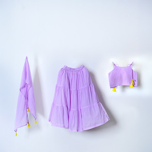 Ensemble Lehenga Choli personnalisé pour filles avec dupatta, idéal pour les mariages et les festivals, disponible en gros à prix avantageux - Product Image 2