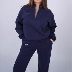 Ensemble deux pièces en molleton épais pour femme avec logo personnalisé, coupe ample, sweat-shirt zippé et pantalon de survêtement - Product Image 1