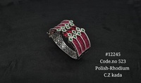 Bracelet manchette en laiton plaqué rhodium avec zircon cubique violet 12245, motif floral, pour femme, idéal pour les soirées