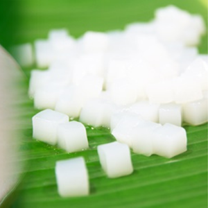 Cubos de Nata de Coco de Vietnam de 8x8 mm para uso profesional de chefs y para realzar la presentación de postres 99 Gold Data - Product Image 3