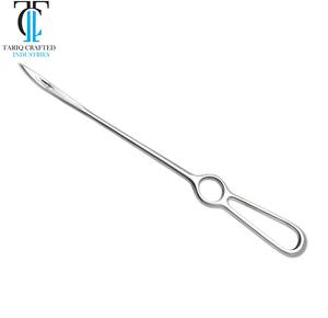 Aguja de Sutura Buhner de Alta Resistencia para Uso en Ganado y Equinos TARIQ CRAFTED INDUSTRIES - Product Image 1