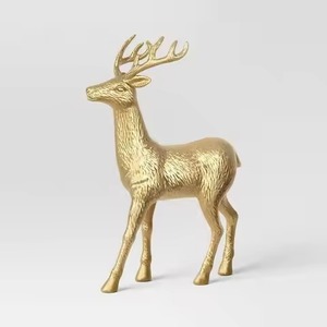 Sculpture élégante de renne de Noël en métal, accent décoratif pour les intérieurs contemporains - Product Image 5