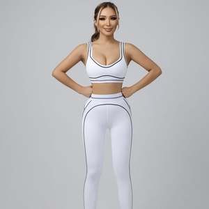 Ensembles de yoga pour adultes, 2 pièces, écologiques, pour filles, avec taille croisée, effet push-up, pour l'entraînement, la gym, le fitness et le yoga, motif uni, vente en gros - Product Image 3