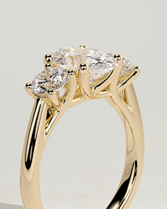 แหวนทองคำแท้ 14k ทรงวงรีประดับเพชรเม็ดเดี่ยวทรงกลมเพาะเลี้ยงในห้องปฏิบัติการ ดีไซน์สามวงแบบสามขา ตัวเรือนทำมือสุดหรู แหวนสั่งทำพิเศษสำหรับผู้หญิง - Product Image 4