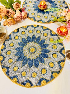 Mantel Individual Redondo de Lujo Hecho a Mano con Cuentas, Mandala Azul y Dorado, Decoración para Mesa de Comedor, Craftera Exports - Product Image 5