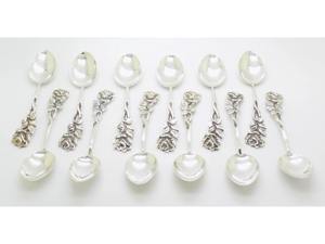 Ensemble de cuillères à manche en forme de rose, finition argentée, style antique, parfait pour une présentation de table élégante et destiné aux cadeaux, provenant d'Inde. - Product Image 2