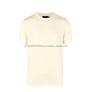 Camiseta al por mayor 100% algodón 180 g/m² OEM/ODM con logo personalizado impreso, camiseta lisa unisex para hombre hecha de tela jersey. - Product Image 6