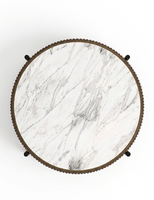 Table basse Nara moderne et contemporaine, plateau en marbre, base en bois cannelé, pieds en métal noir, pour salon de luxe, mobilier de hall d'hôtel