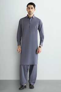 Ensemble Salwar Kameez brodé pour hommes grandes tailles, pour mariage et fêtes, design ethnique moderne, en soie et rayonne, vente en gros - Product Image 3