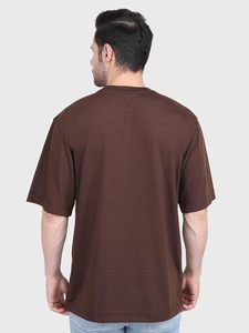 Camiseta de algodón con hombros caídos para hombre, estilo oversized, personalizable con logo, streetwear, corte holgado, alta calidad, para uso diario y moda. - Product Image 4