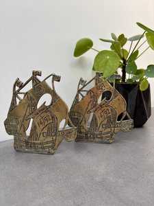 Traditional Metal <b>Bookends</b> With Ship Design Antique Weathered Finish Rectangle Shape Decorative Page Holders 2Pcs - Product Image 2