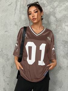 Camiseta de fútbol americano de malla oversize personalizada para mujer, cuello en V, estampado gráfico marrón, estilo hip hop, corte holgado - Product Image 5