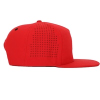 Casquette Snapback Sportive Unisexe en Denim Imperméable à 5 Panneaux avec Trous Découpés au Laser, Personnalisable avec Votre Logo – Vente en Gros