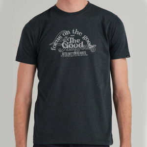 T-shirt décontracté en coton jersey à col rond pour homme, coupe régulière, gris foncé, à manches courtes, imprimé vague de fréquence verte, collection 2026, en vente en ligne - Product Image 5