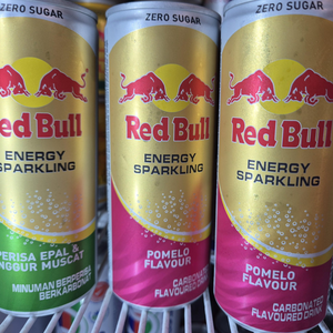 Boisson Énergisante RedBull Pétillante Saveur Pomelo 250ml Formule Thaïlandaise pour l'Exportation en Gros - Product Image 5