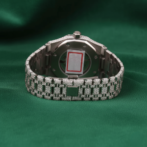 Reloj con Esfera Árabe con Incrustaciones de Diamantes, Aspecto Plateado, Lujoso, de Acero Inoxidable, Brillante - Product Image 3