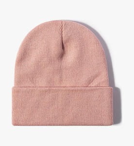 Bonnet d'hiver unisexe en tricot côtelé à revers, brodé de dessins animés rayés, personnalisable avec logo, idéal pour la plage, vente en gros - Product Image 2