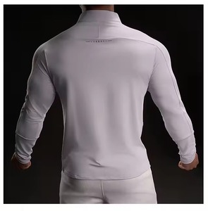 Fabricant de vêtements de sport personnalisés, t-shirt de compression fitness, coton premium, polyester, élasthanne, broderie, impression, OEM, ODM, faible MOQ - Product Image 3