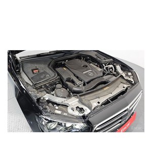 Mercedes-Benz Clase E E250 Exclusive 2023, 33,459 km, Emisión Euro V, Caja de Cambios Automática, Asientos de Cuero, Volante a la Izquierda, Cámara Trasera - Product Image 6