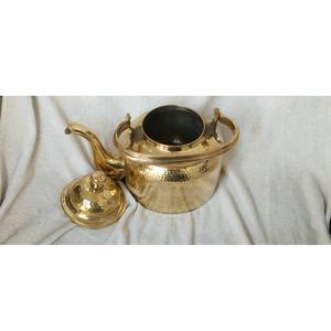 กาต้มน้ำทองเหลืองทำมือ ดีไซน์ย้อนยุค ทนทาน สำหรับเสิร์ฟ ราคาขายส่งจากโรงงานโดยตรง รอมฎอน - Product Image 2