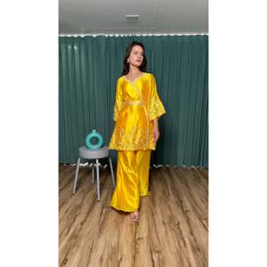 Vêtements de fête pour femmes haut et bas avec fil et séquence travail ensemble élégant - Product Image 4