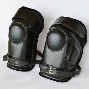 Protector de rodilla para polo, diseño resistente para la seguridad del jinete, comodidad, soporte, entrenamiento y competición ecuestre. Venta al por mayor. - Product Image 2